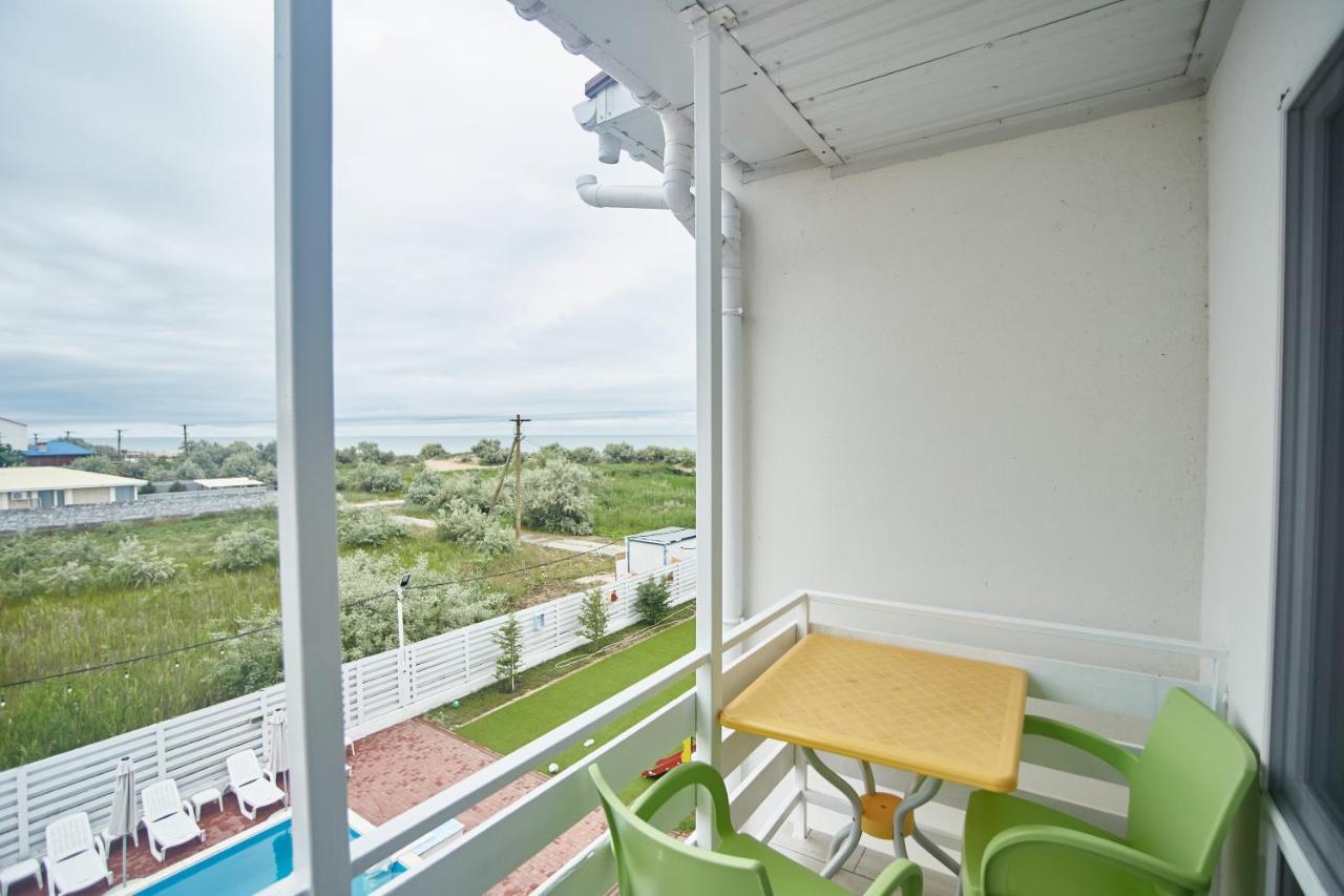 Family Hotel Happy Inn Zatoka Exterior foto